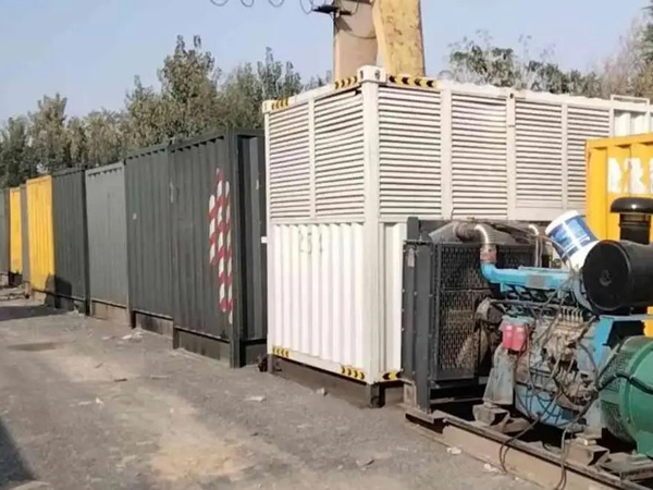 晋安200KW柴油发电机机组每小时油耗是多少？